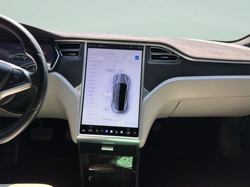 Used 2015 Tesla Model S 85D AWD/4WD image 12