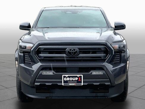 Used 2026 Toyota Tacoma SR5 AWD/4WD image 4