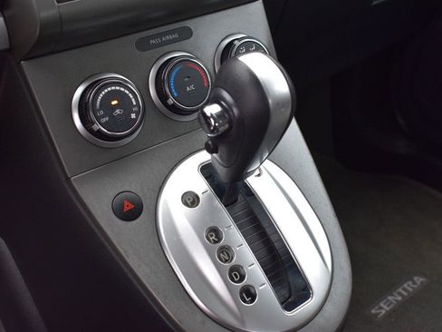 Used 2011 Nissan Sentra 2.0 S w/ Convenience Pkg image 30