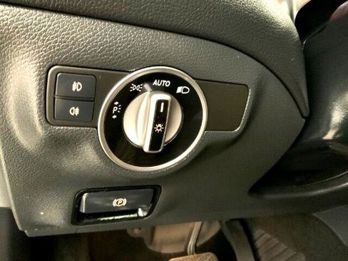 Used 2018 Mercedes-Benz GLA 250 GLA 250 4MATIC SUV image 24