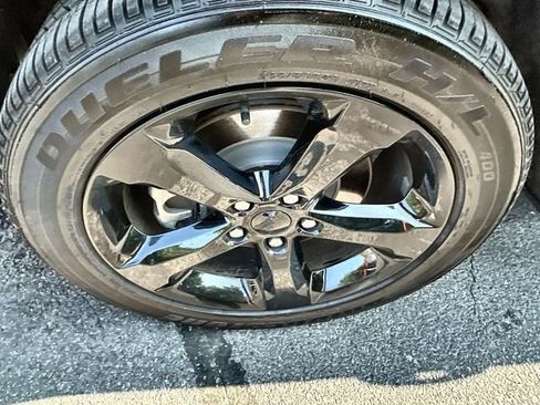 Used 2024 Jeep Grand Cherokee L Laredo image 13