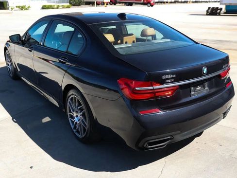 Used 2016 BMW 750i xDrive AWD/4WD image 7