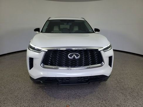 Used 2024 INFINITI QX60 Luxe image 2