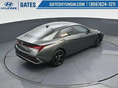 New 2026 Hyundai Elantra Sport FWD image 39