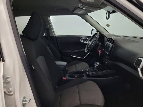 Used 2020 Kia Soul LX FWD image 21