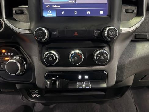 Used 2024 RAM 2500 Big Horn image 22