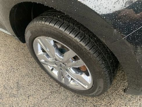 Used 2013 Ford Edge SEL AWD/4WD image 9