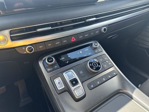 Used 2025 Hyundai Palisade Calligraphy AWD/4WD image 33