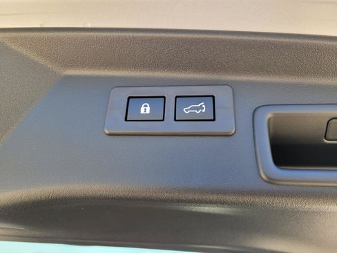 New 2026 Subaru Outback Premium AWD/4WD image 19