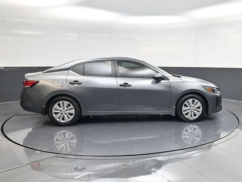 Used 2024 Nissan Sentra S image 2