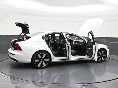 Certified 2024 Volvo S60 T8 Plus AWD/4WD image 33