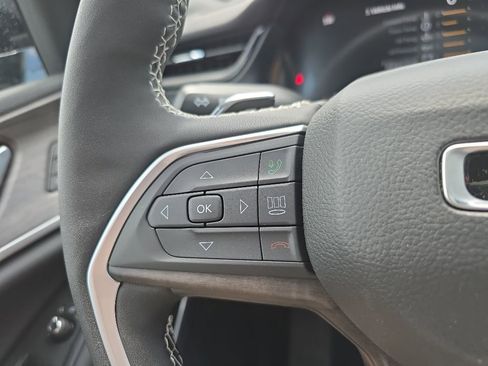 New 2026 Jeep Grand Cherokee L Limited AWD/4WD image 22