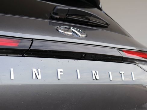 Certified 2025 INFINITI QX60 Luxe image 31