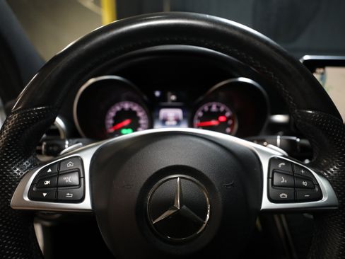 Used 2017 Mercedes-Benz C 300 4MATIC Sedan image 58