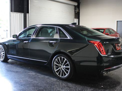 Used 2017 Cadillac CT6 Luxury AWD/4WD image 5