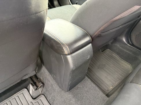 Used 2017 Subaru Crosstrek 2.0i Premium w/ Popular Package #2 image 30