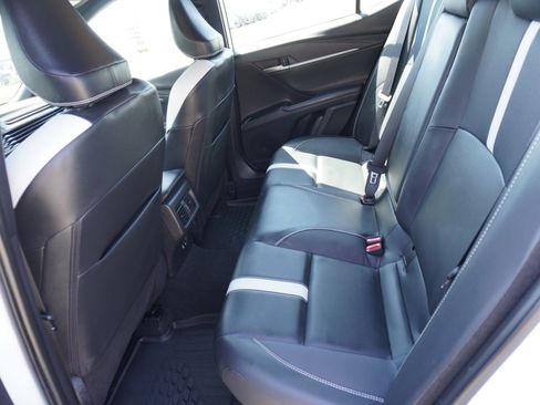 Used 2025 Toyota Camry SE w/ Convenience Package FWD image 13