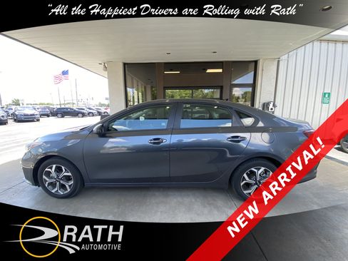 Used 2021 Kia Forte LXS FWD image 10