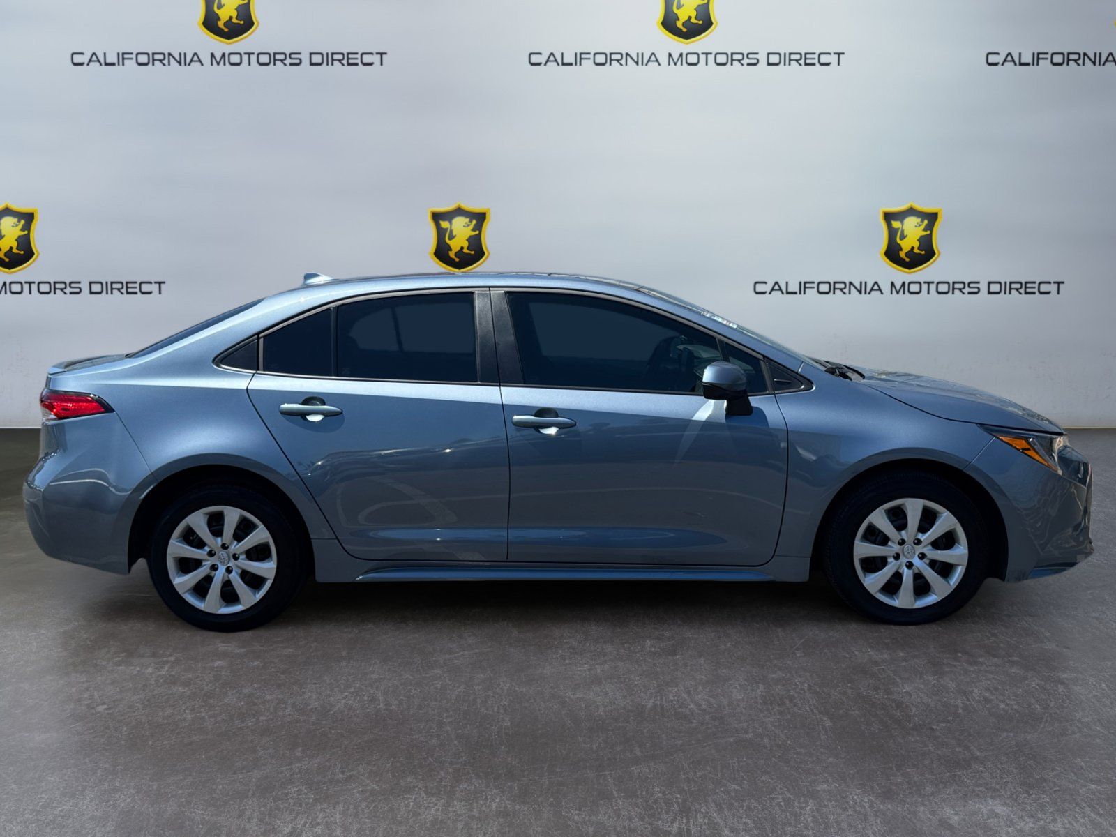 Used 2026 Toyota Corolla LE w/ Carpet Mat Package (TMS) FWD image 6