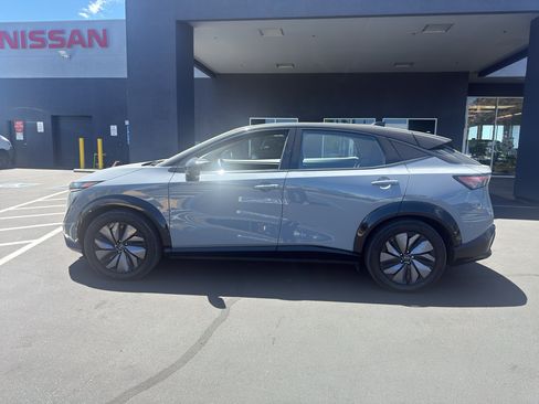 Certified 2024 Nissan Ariya AWD image 8