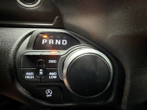 Used 2025 RAM 1500 Tradesman w/ Night Edition AWD/4WD image 15