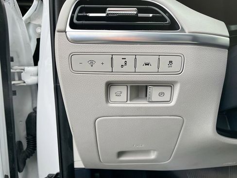 Used 2021 Hyundai Palisade Calligraphy w/ Winter Package image 10