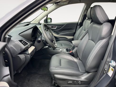 Used 2024 Subaru Forester Limited image 9