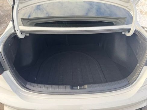 Used 2022 Kia Forte LXS image 18