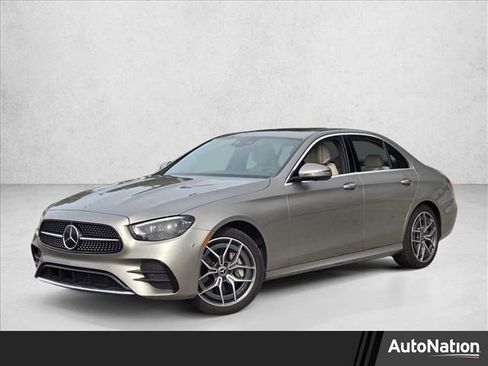 Used 2021 Mercedes-Benz E 450 4MATIC Sedan image 1
