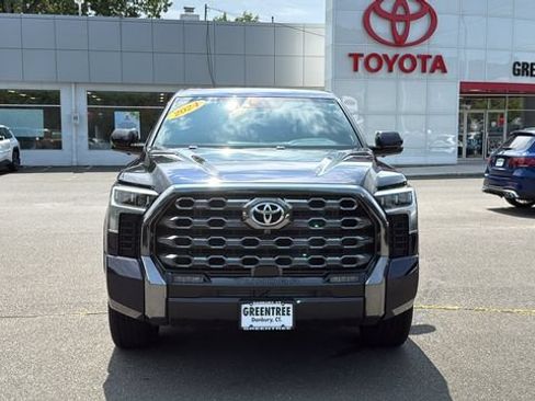 Used 2024 Toyota Tundra Platinum AWD/4WD image 2