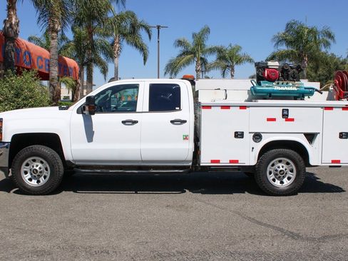 Used 2019 Chevrolet Silverado 2500 W/T w/ WT Convenience Package image 5
