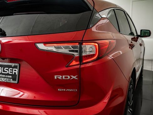 Certified 2025 Acura RDX Advance Package image 9