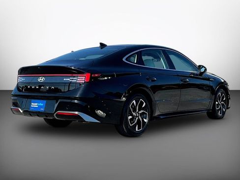 Certified 2024 Hyundai Sonata SEL FWD image 6