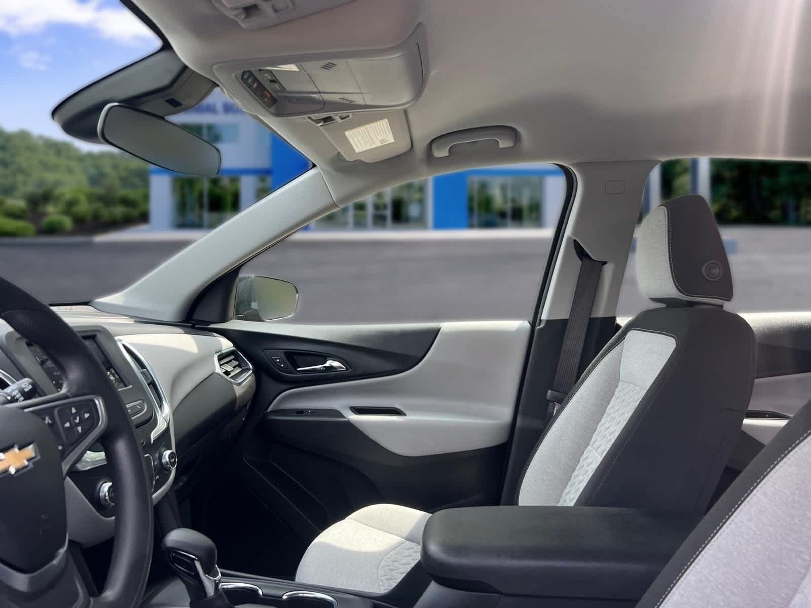 Certified 2023 Chevrolet Equinox LS w/ Driver Confidence II Package AWD/4WD image 12
