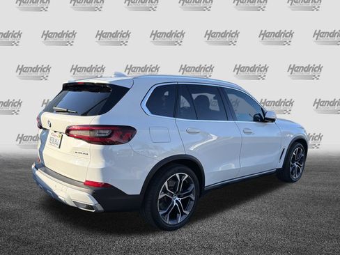 Used 2023 BMW X5 xDrive40i w/ Premium Package image 9