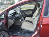 Used 2019 Ford Fiesta SE image 2