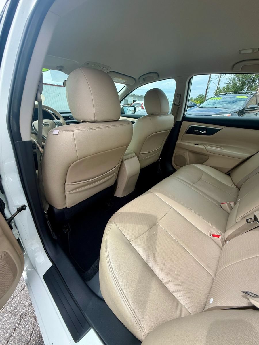 Used 2015 Nissan Altima 2.5 S w/ Sport Value Package FWD image 21