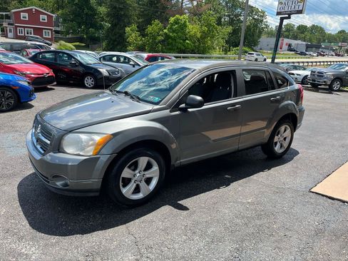 Used 2011 Dodge Caliber Mainstreet FWD image 9