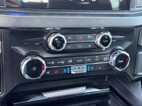 New 2025 Ford F350 Platinum image 13