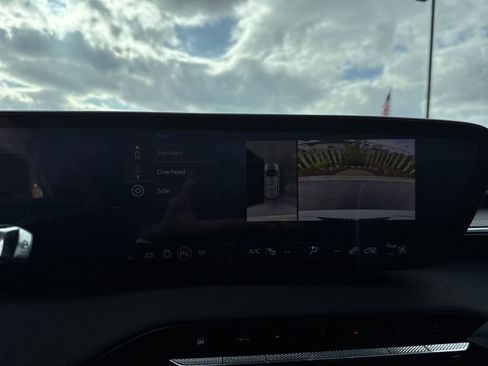 New 2025 Buick Enclave Sport Touring w/ Power Package image 24