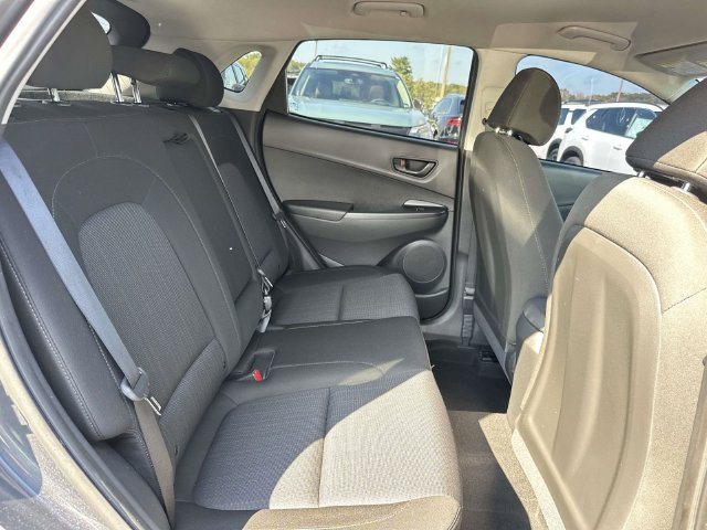 Used 2022 Hyundai Kona SEL AWD/4WD image 9