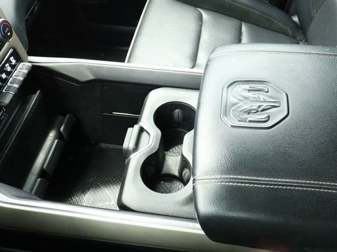 Used 2022 RAM 1500 Laramie AWD/4WD image 49