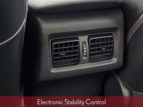 Used 2020 Toyota Camry XSE image 37