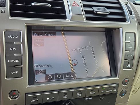Used 2015 Lexus GX 460 w/ Premium Package AWD/4WD image 20