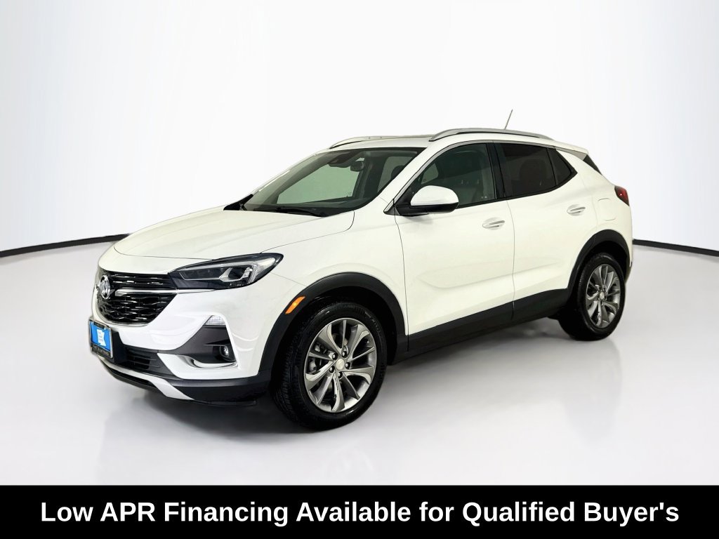 Used 2021 Buick Encore GX Essence w/ Experience Buick Package FWD image 3