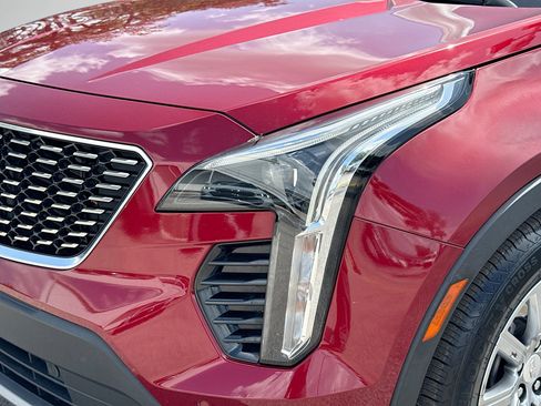 Used 2020 Cadillac XT4 Premium Luxury w/ Driver Awareness Package FWD image 9