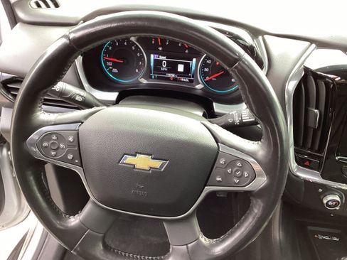 Used 2018 Chevrolet Traverse Premier w/ LPO, 'HIT The Road' Package image 18