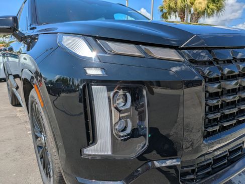 New 2025 Hyundai Palisade Calligraphy image 9