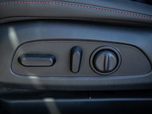 New 2025 Chevrolet Trax RS w/ Driver Confidence Package image 21