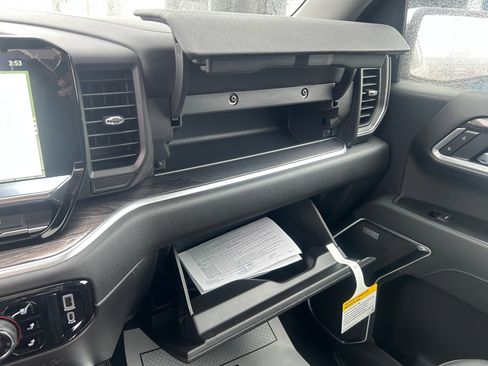 New 2026 Chevrolet Silverado 1500 LTZ w/ LTZ Premium Package image 25